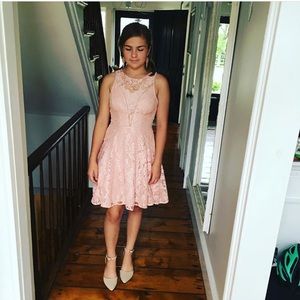 Meet your Posher, Christina